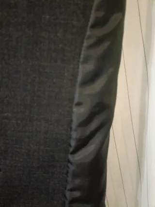 Chaleco hombre gris carbón