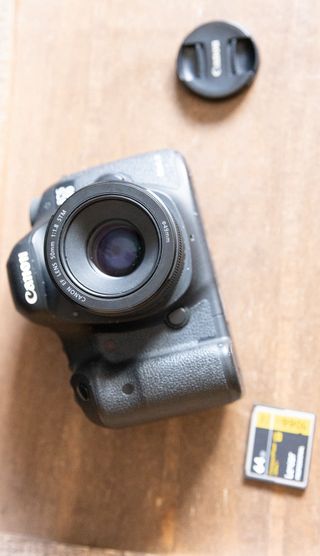 Canon 5D Mark III + extras