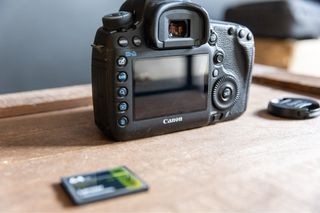 Canon 5D Mark III + extras