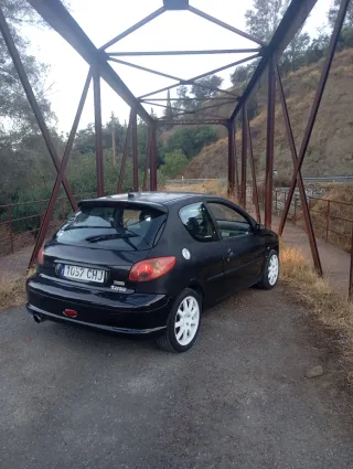 Peugeot 206 2003