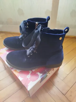 Botines niña terciopelo azul