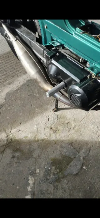 Estriberas Derbi Variant y Vespino Nuevas