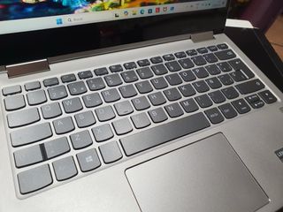 Portátil Lenovo Yoga 730-13IKB 13” Plata