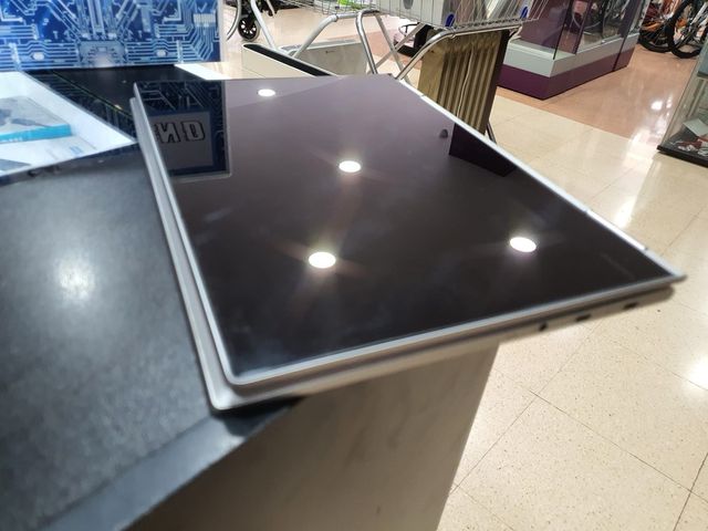 Portátil Lenovo Yoga 730-13IKB 13” Plata