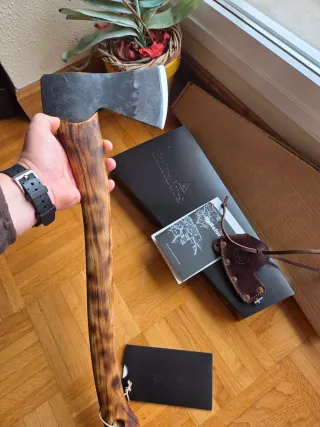 Hacha Hultafors Ekelund 850g.