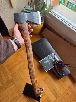 Hacha Hultafors Ekelund 850g.