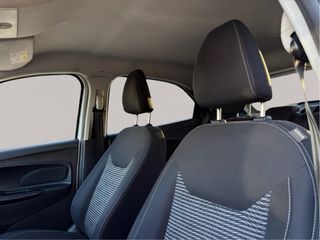 Ford Ka+ / 2012 / 75.000 km / 2 años de garantia /