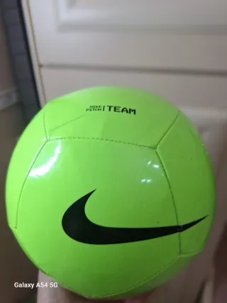 Pallone da calcio Nike verde