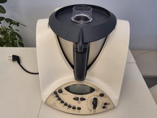 Thermomix TM31 con accesorios
