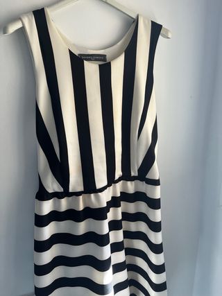 Vestido Sandro Ferrone Rayas Blanco y Negro