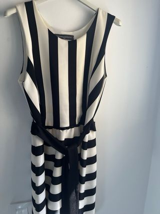 Vestido Sandro Ferrone Rayas Blanco y Negro