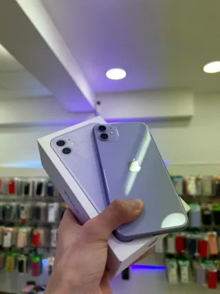 iPhone 11 128GB Morado