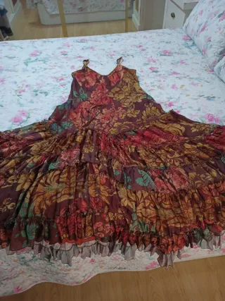 Vestido fiesta volantes estampado floral