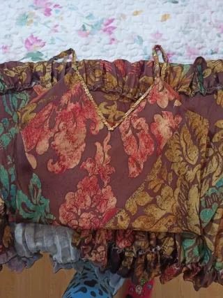 Vestido fiesta volantes estampado floral