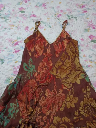 Vestido fiesta volantes estampado floral