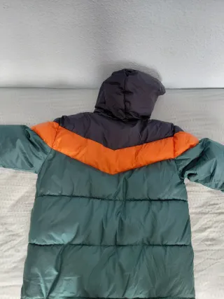 Cazadora de Plumas Verde y Naranja