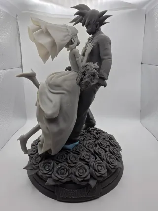 Figura Resina Goku y Chichi Boda