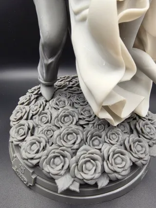 Figura Resina Goku y Chichi Boda