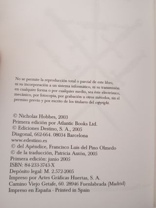 'Militaria', Nicholas Hobbes (Destino, 2005)