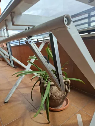 Pupitre de estudio cristal y metal.