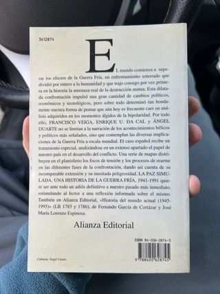 La paz simulada una historia de la Guerra Fría