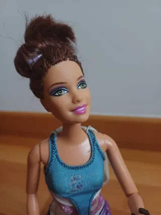 Barbie articulada brazos y piernas