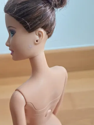 Barbie articulada brazos y piernas