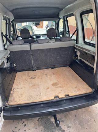 Renault Kangoo vuen estado