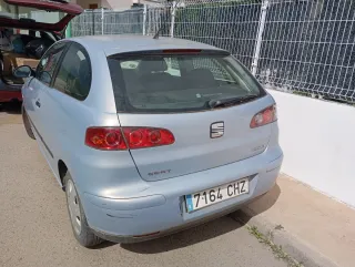 SEAT Ibiza 2004