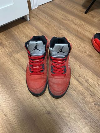 Jordan 5 Rojas