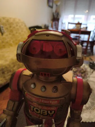 Robot Toby Andador Parlante