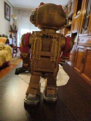 Robot Toby Andador Parlante