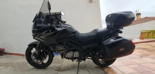 Suzuki V-Strom 650 DL Negra 2011