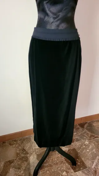 Gonna tubino in velluto nero