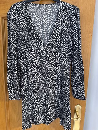 Vestido estampado blanco y negro