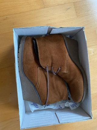 Botín cuña marrón