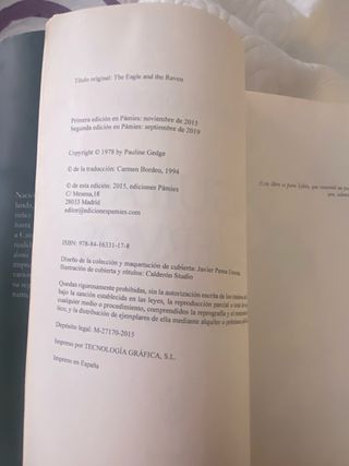 Aguilas y cuervos
