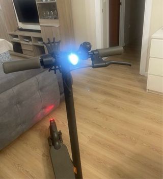 Patinete eléctrico en buen estado