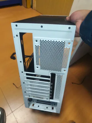 Caja NZXT S340 Blanca