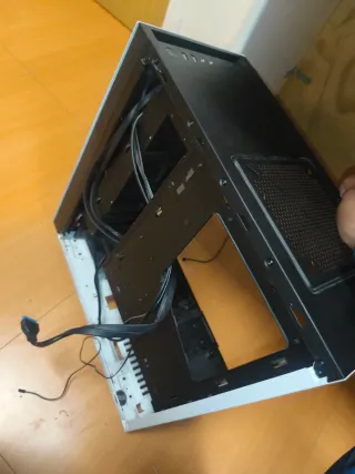 Caja NZXT S340 Blanca