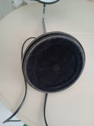 Lámpara de escritorio vintage negra y cromo.