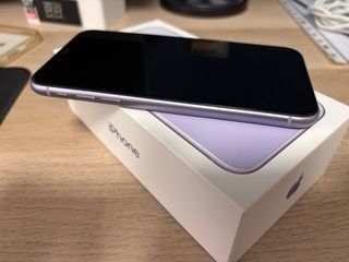 iPhone 11 Viola 64GB