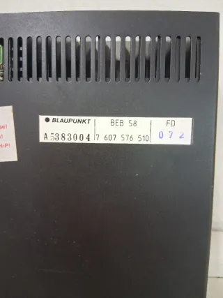 Amplificador Blaupunkt BEB 58