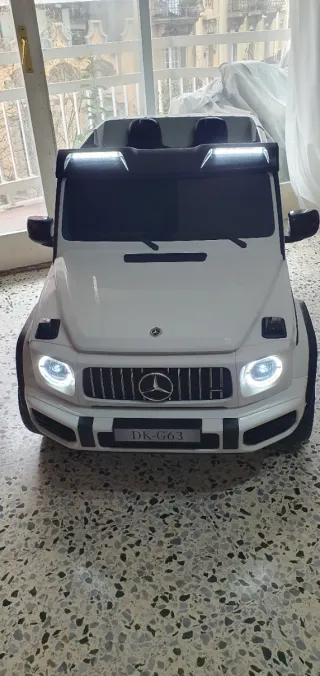 Coche eléctrico Mercedes 4x4 biplaza G63 Niñ@