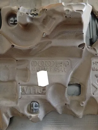 Tapa motor TDI Seat León Ibiza 1.6