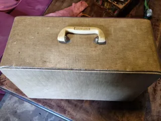 Máquina de coser SINGER Francesa Antigua