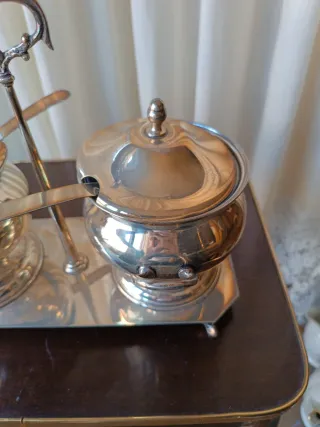 Salsera doble alpaca antigua con cucharas