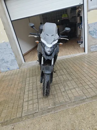 Honda 500X Adventure Negra