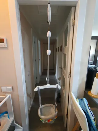 Saltador para bebé de puerta