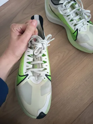 Nike Zoom Gravity Verde/Blanco